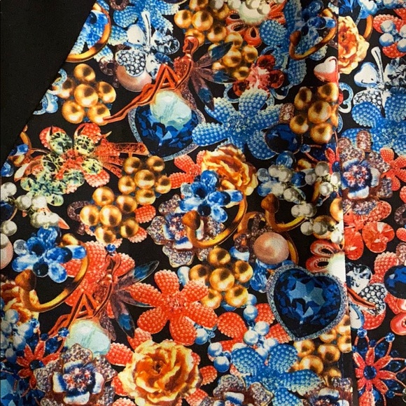 Skirt - Picture 6 of 7